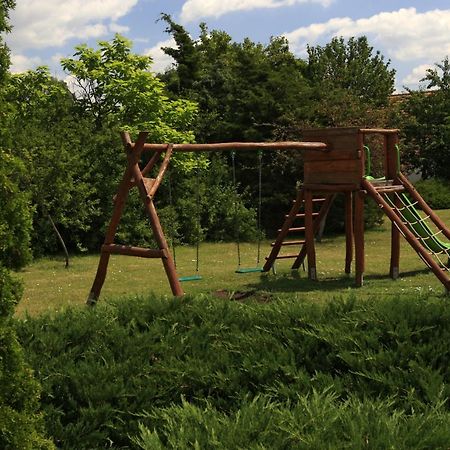 Teleki-Degenfeld Kastelyszallo Szirak Удобства фото
