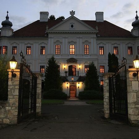Teleki-Degenfeld Kastelyszallo Szirak Экстерьер фото