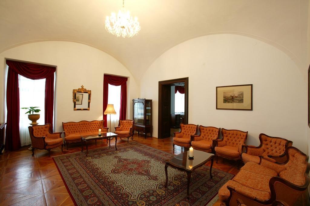 Teleki-Degenfeld Kastelyszallo Szirak Экстерьер фото